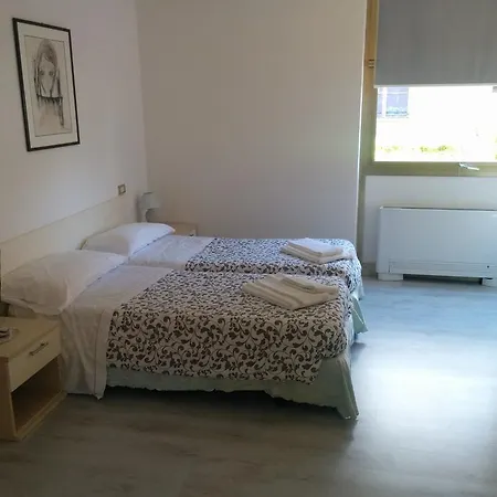 Gardesana מלון 3*